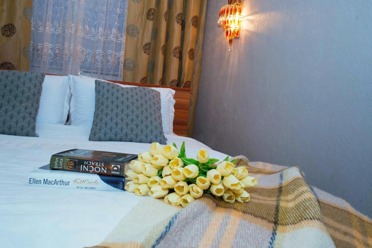 Topilche Apartment Τερνόπιλ Εξωτερικό φωτογραφία
