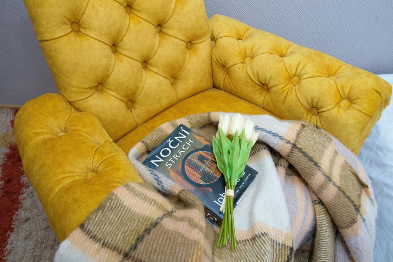 Topilche Apartment Τερνόπιλ Εξωτερικό φωτογραφία
