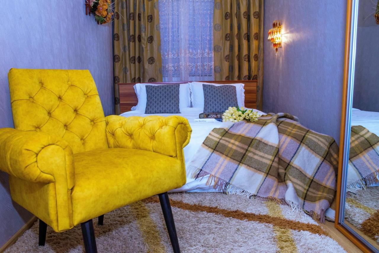 Topilche Apartment Τερνόπιλ Εξωτερικό φωτογραφία