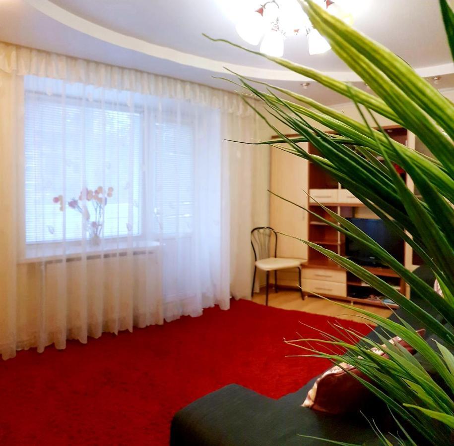 Topilche Apartment Τερνόπιλ Εξωτερικό φωτογραφία