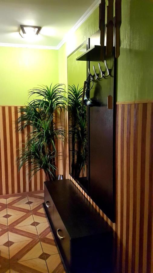Topilche Apartment Τερνόπιλ Εξωτερικό φωτογραφία